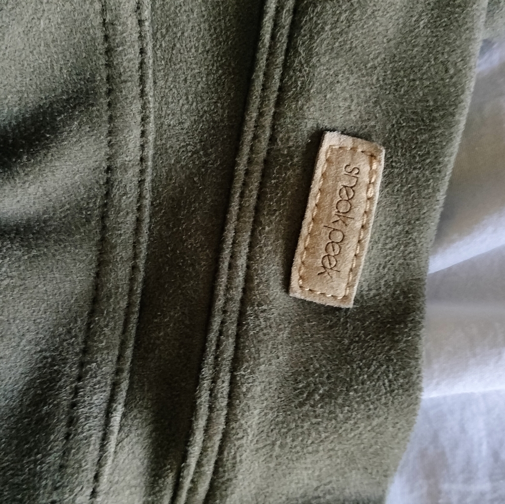 Pants - Picture 4 of 5